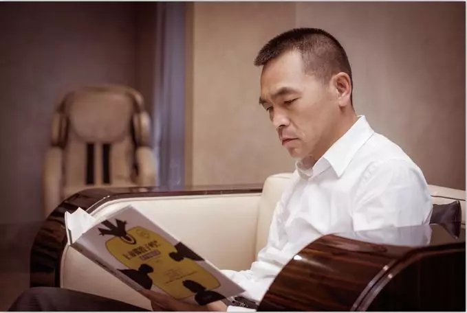李红军先生